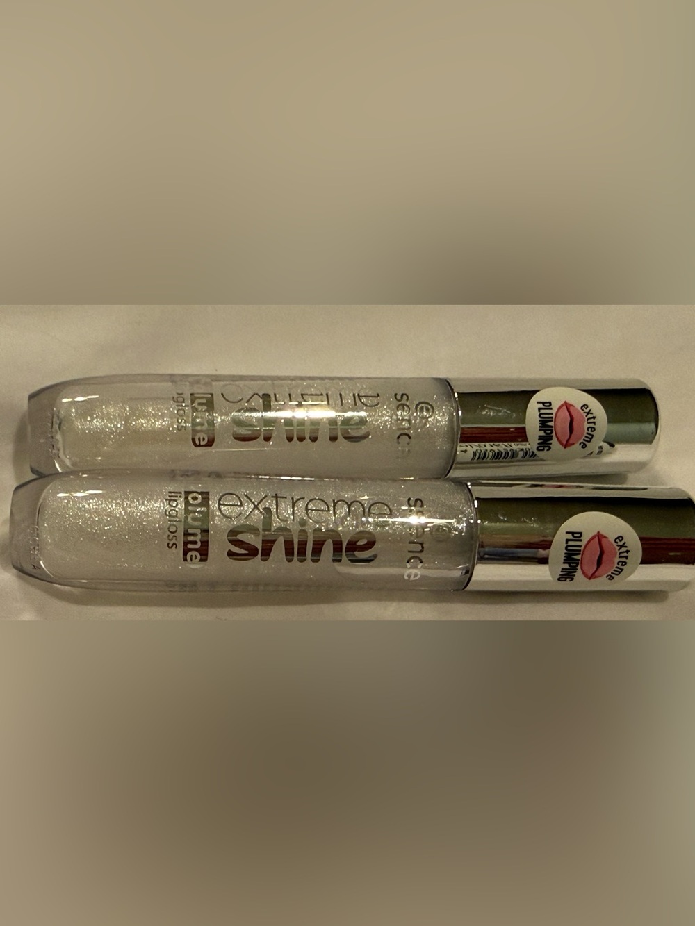 NEW Essence Extreme Shine Plumping, Clear Shimmer Lip Gloss Duo, vegan